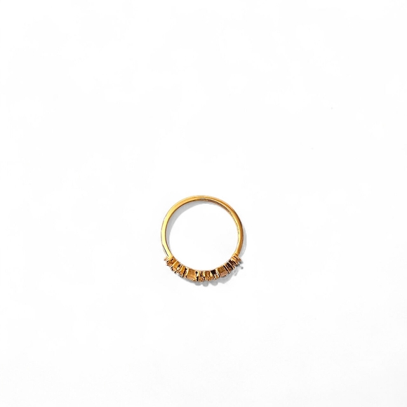 Gorjana Diamond & White Sapphire Amara Cluster Ring β Size 6 - Picture 4 of 10